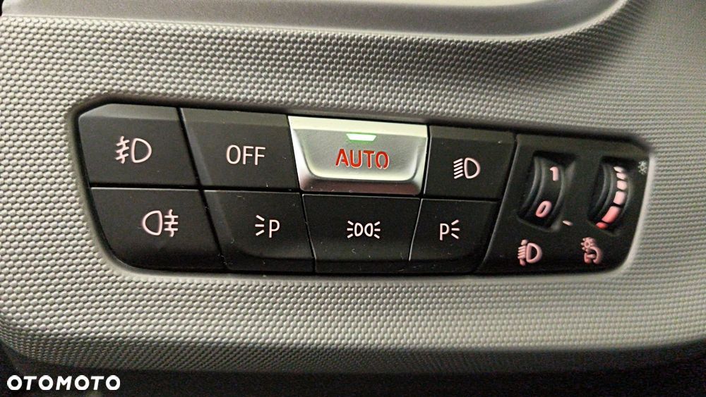 BMW Seria 1 118i Advantage - 20