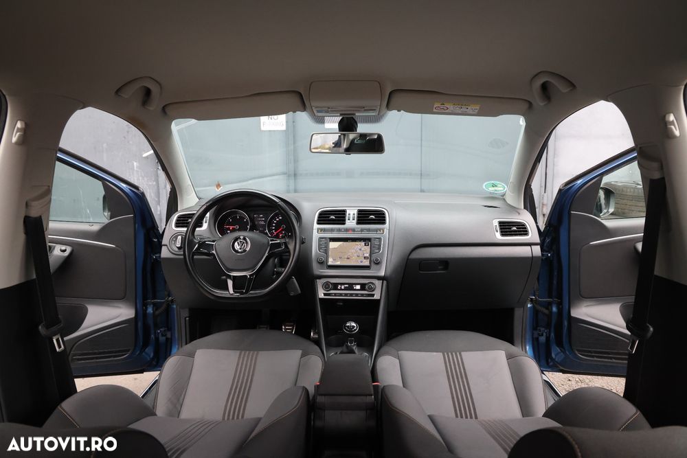 Volkswagen Polo 1.4 TDI Blue Motion Technology Allstar - 13