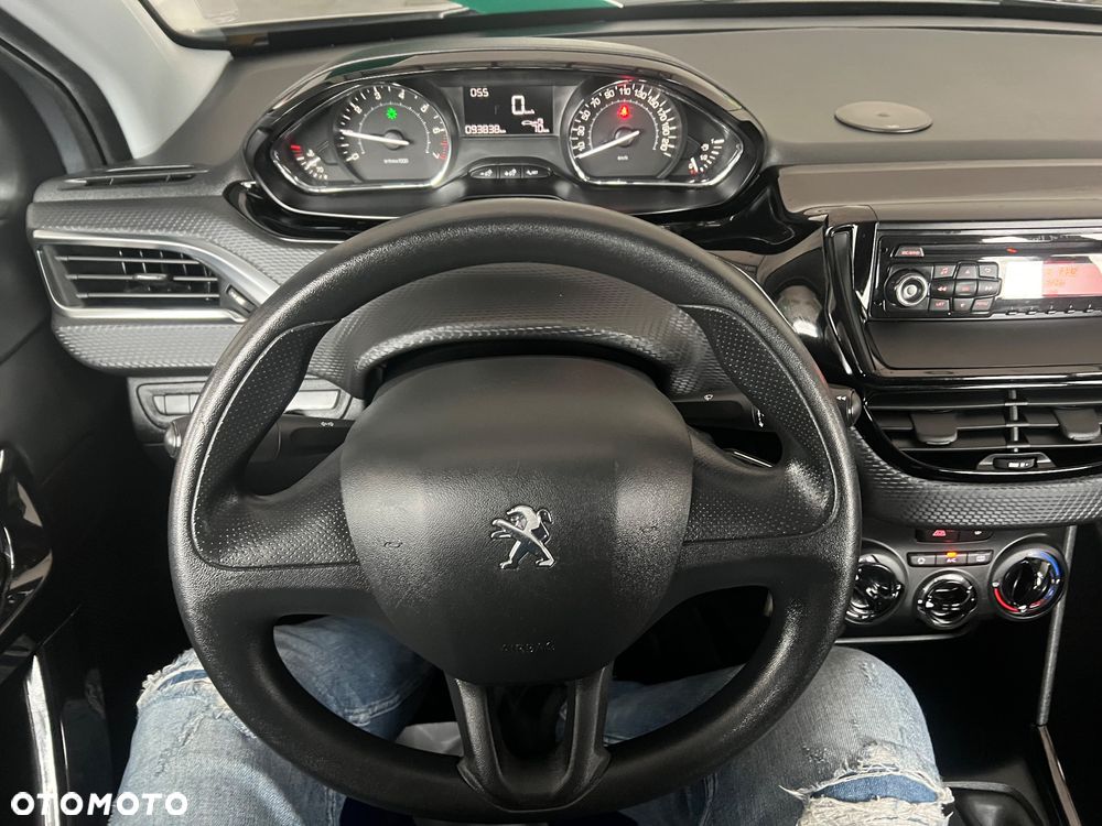 Peugeot 2008 PureTech 82 Allure - 29