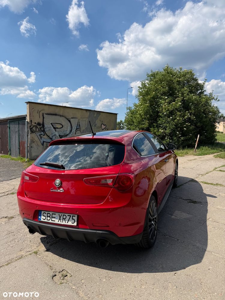 Alfa Romeo Giulietta 1750 TBi QV TCT - 4