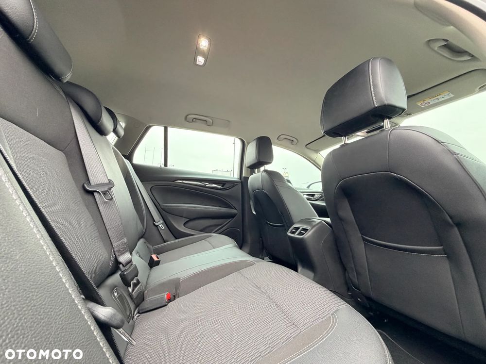 Opel Insignia 2.0 CDTI Elegance S&S - 23