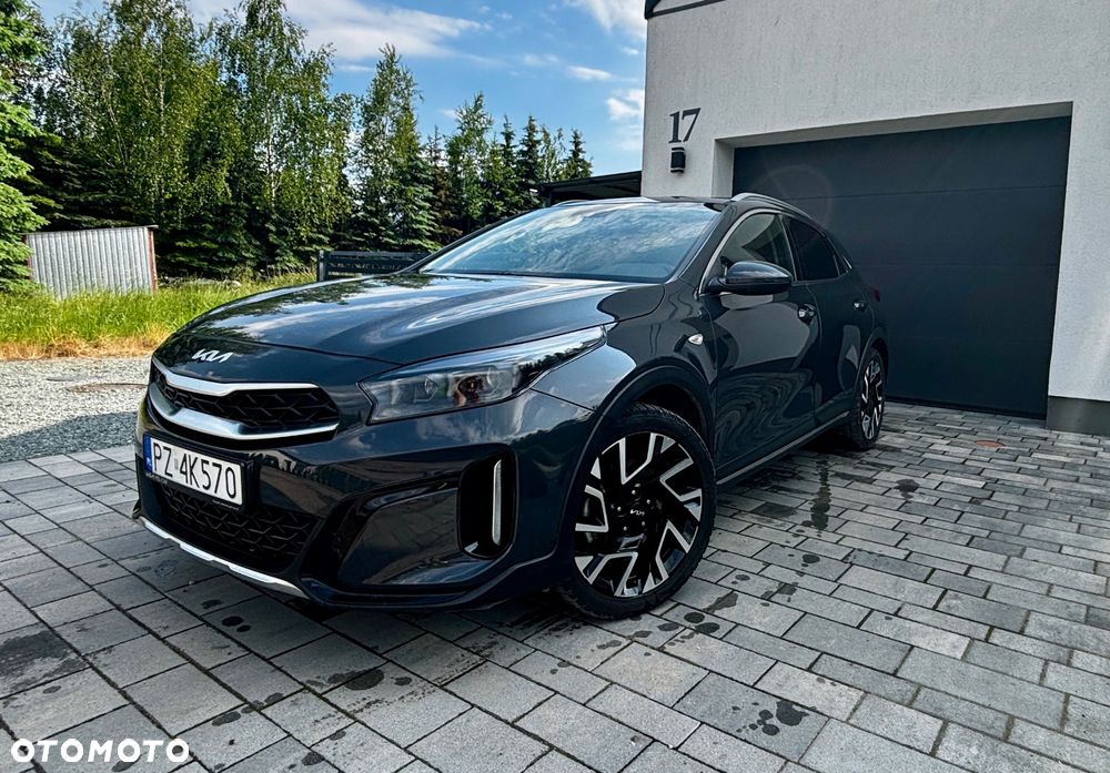 Kia XCeed 1.5 T-GDI M - 2