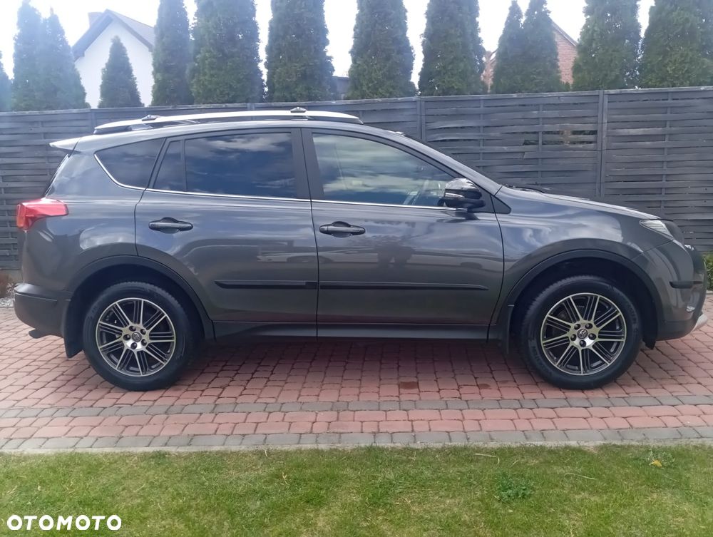 Toyota RAV4 2.0 D-4D Prestige - 9