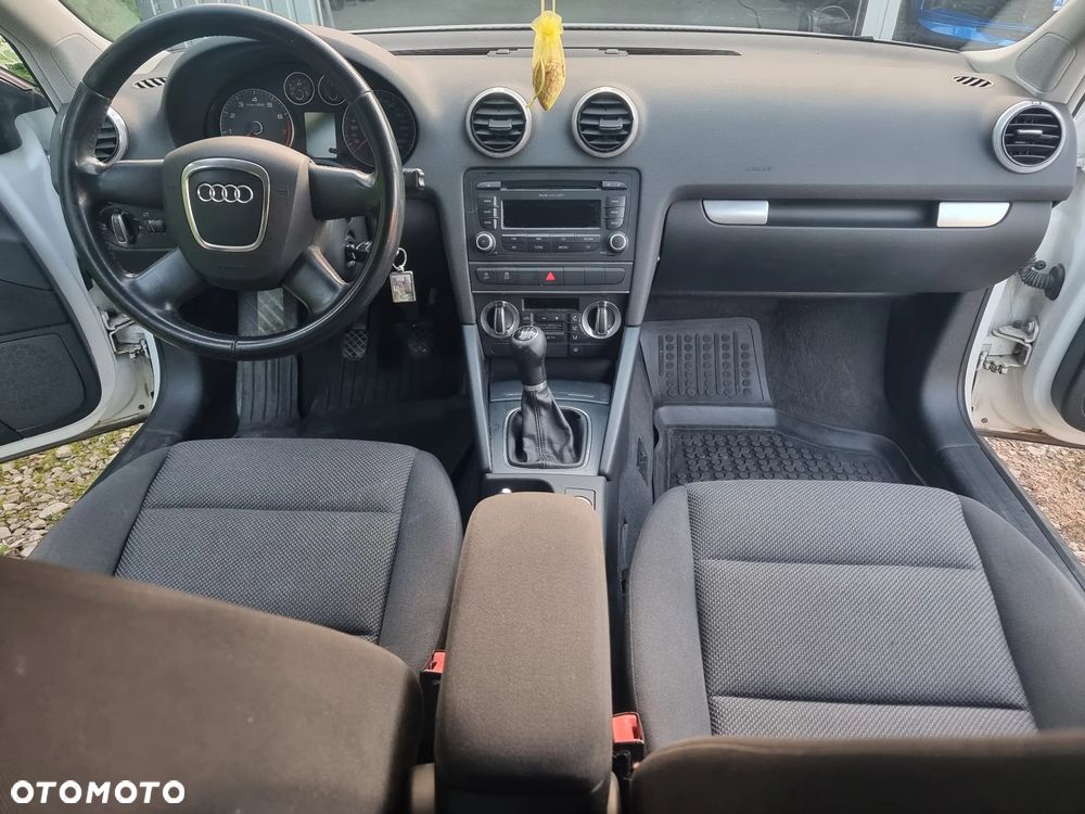 Audi A3 Sportback - 9