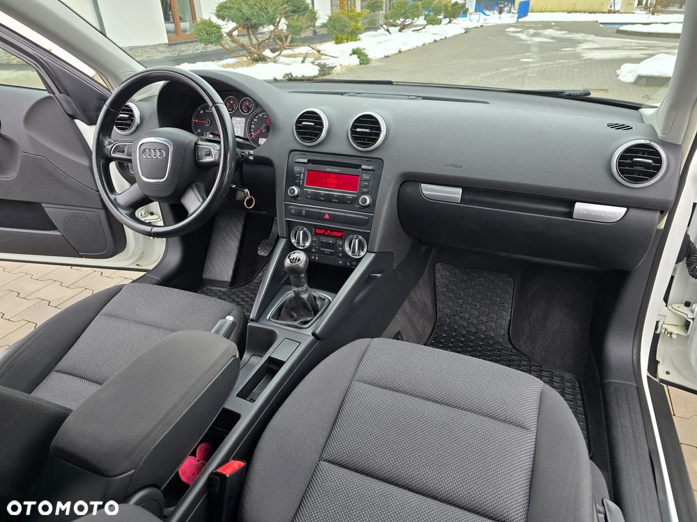 Audi A3 Sportback 2.0 TDI DPF Quattro Attraction - 12