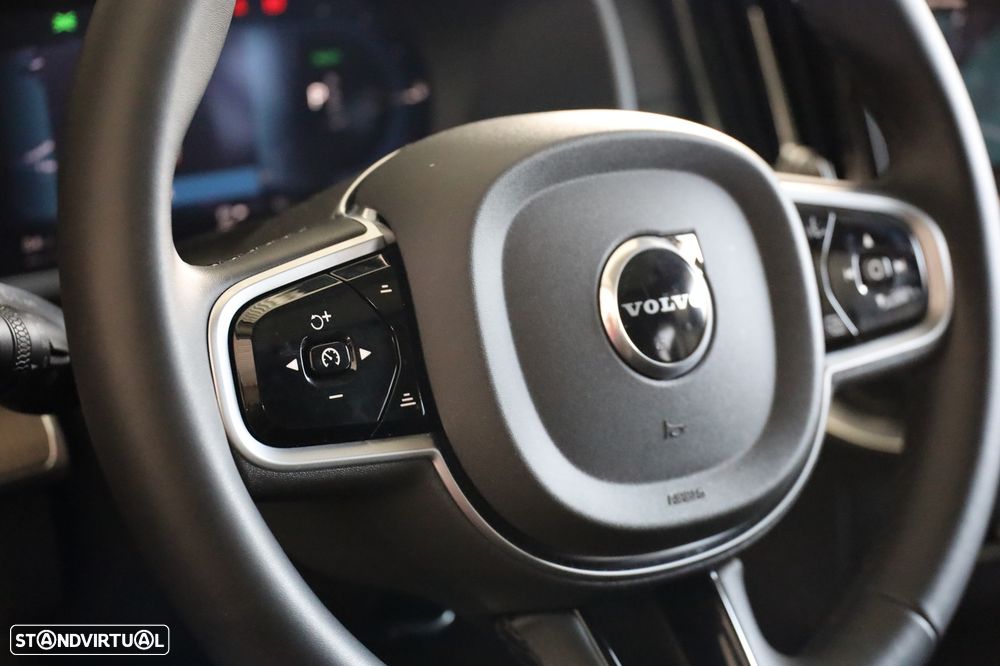 Volvo XC 90 T8 AWD Plus Bright - 19