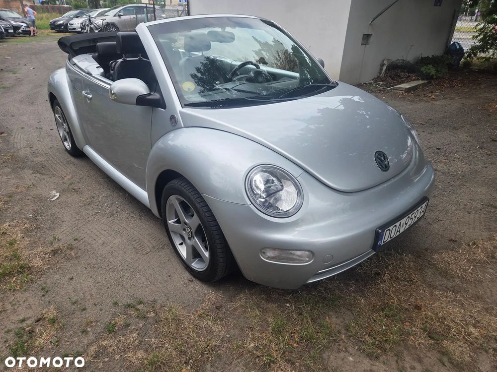 Volkswagen New Beetle 2.0 - 8