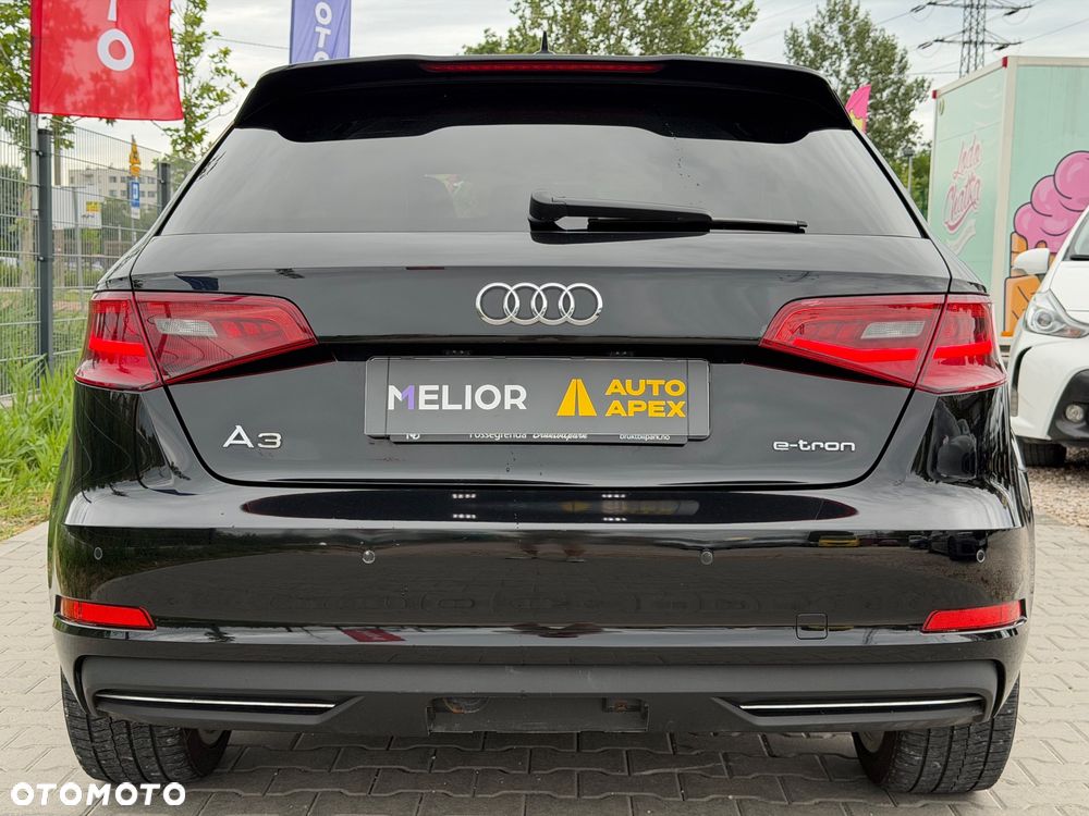 Audi A3 Sportback 1.4 TFSI e-tron Ambition - 4