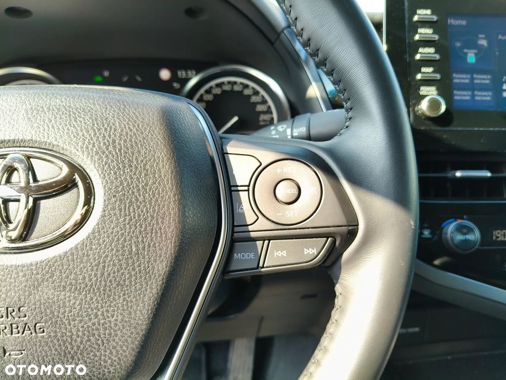 Toyota Camry 2.5 Hybrid Comfort CVT - 17