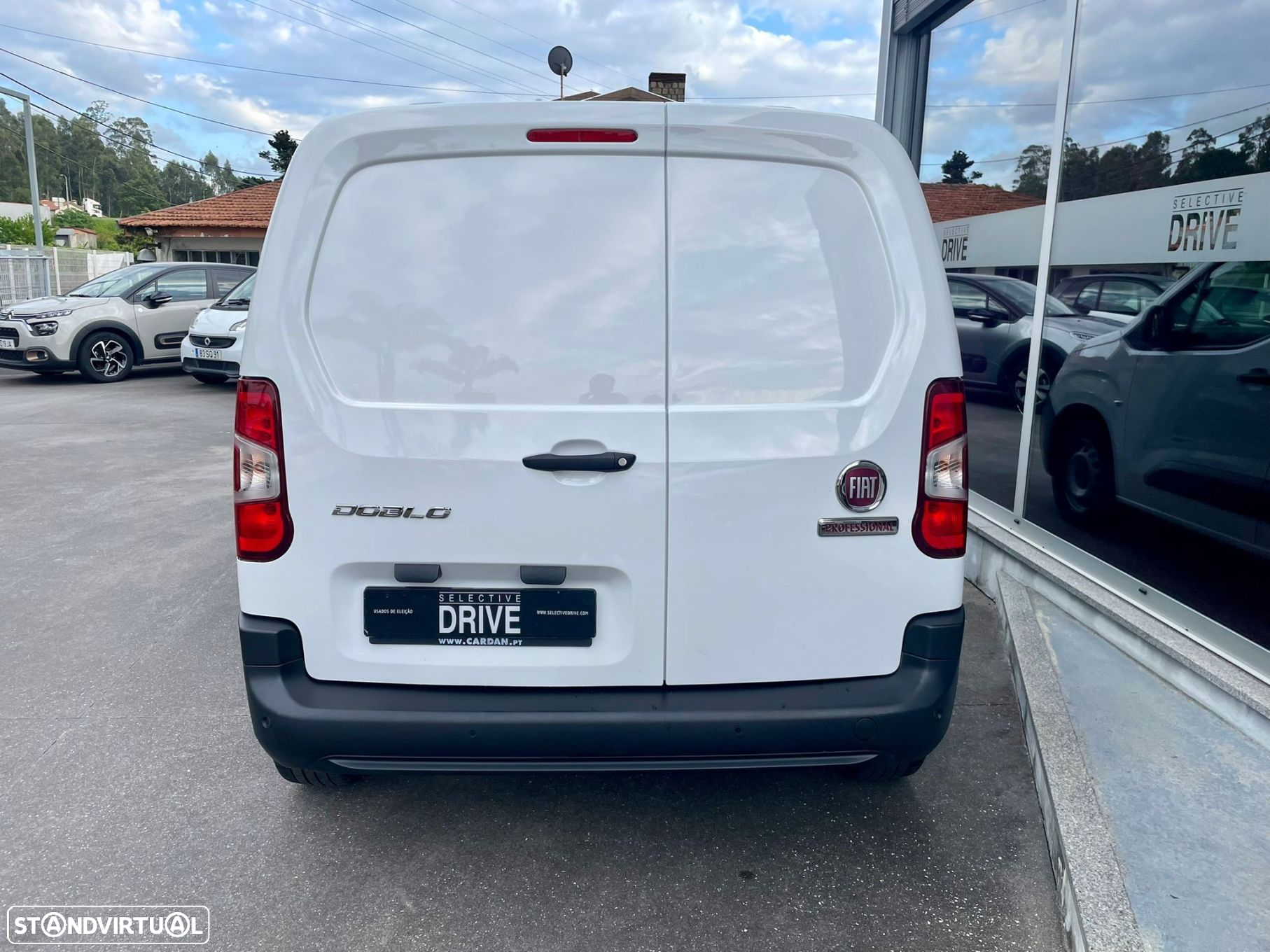 Fiat Doblo Outro - 5