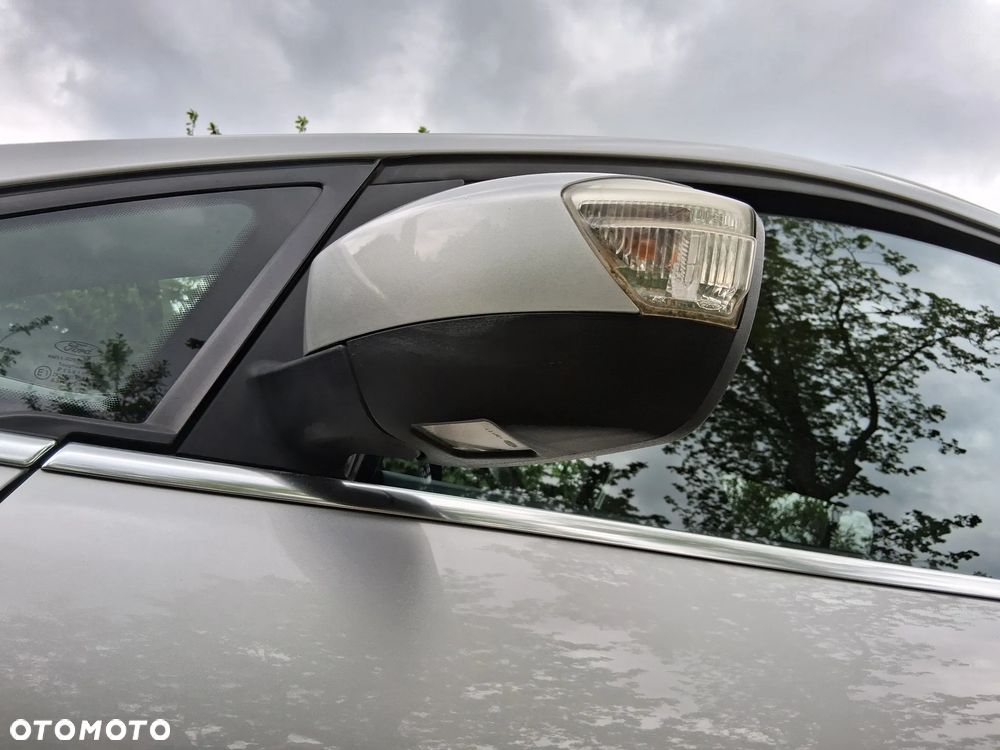 Ford Grand C-MAX 2.0 TDCi Titanium - 27
