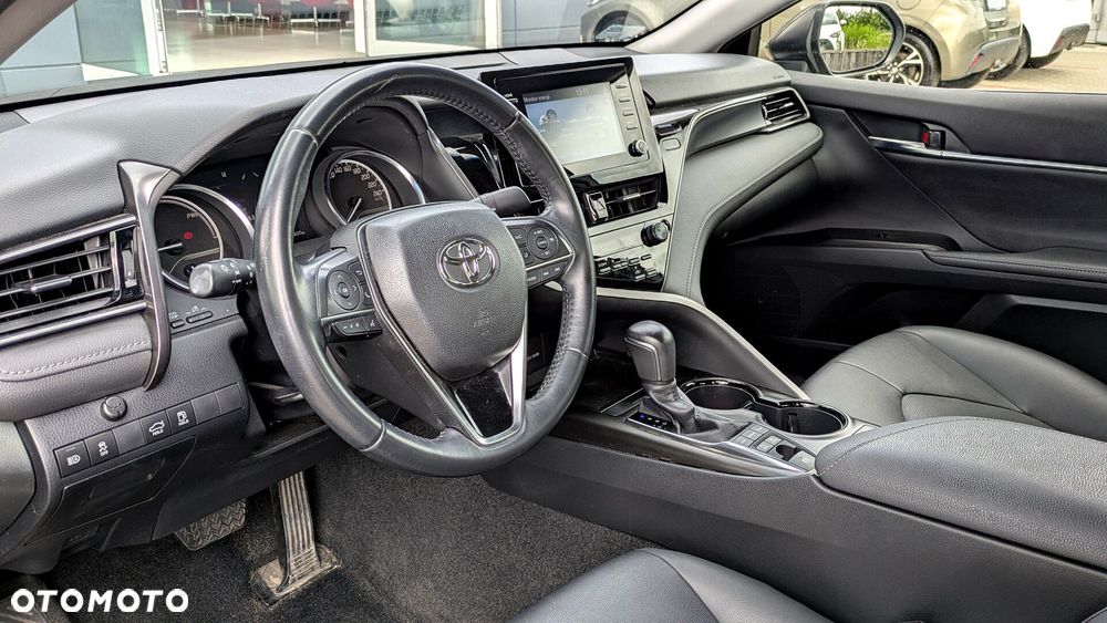 Toyota Camry 2.5 Hybrid Comfort CVT - 7