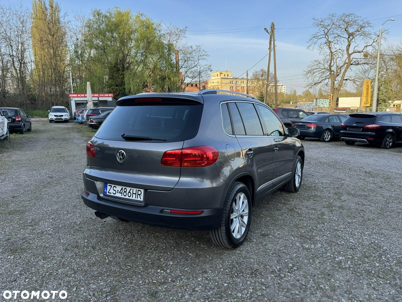 Volkswagen Tiguan - 3