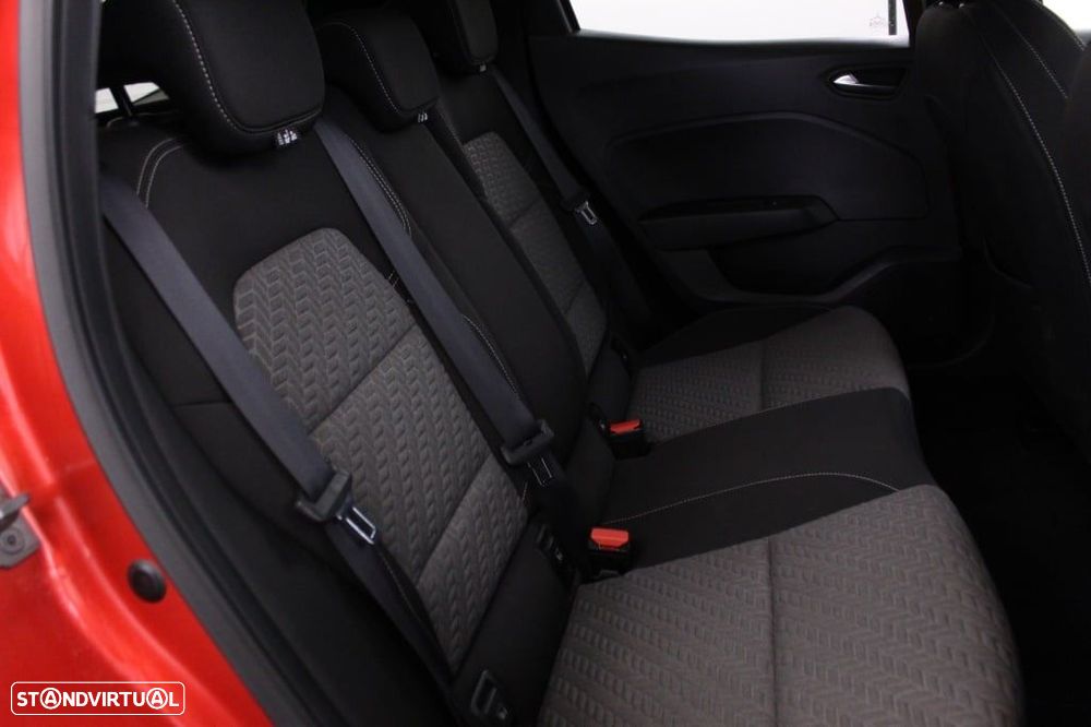 Renault Clio 1.0 TCe Evolution - 16