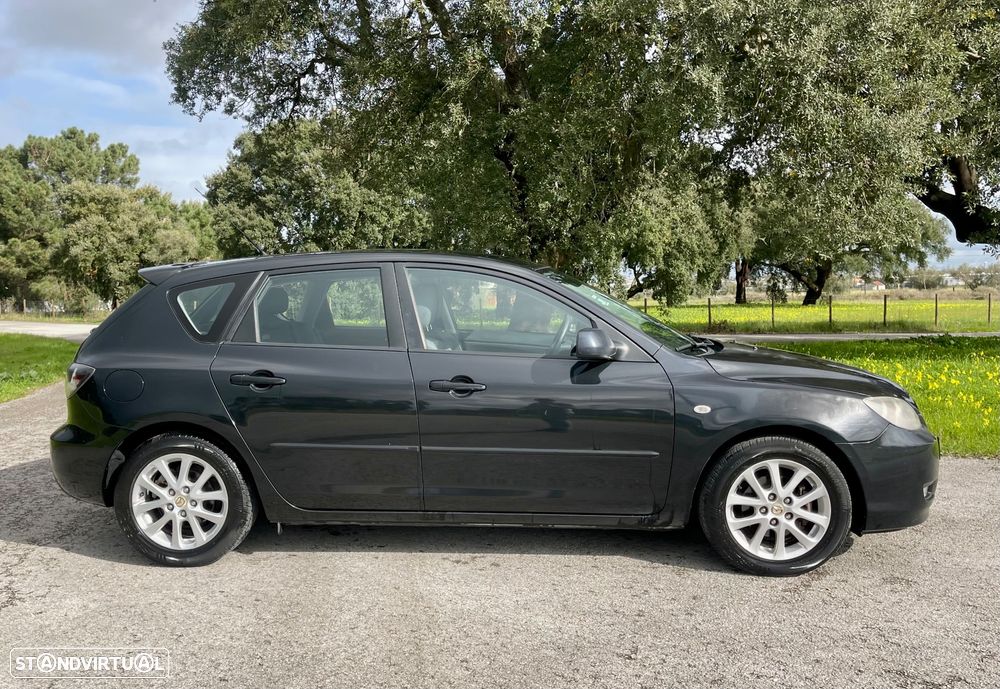 Mazda 3 Hatchback MZ-CD 1.6 Exclusive - 4