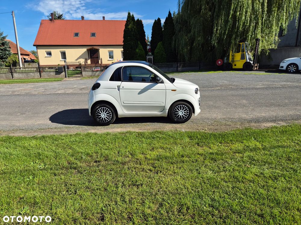 Microcar DUE - 20