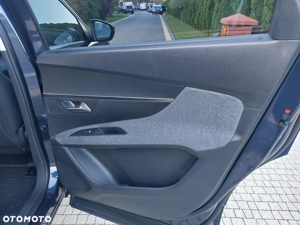Peugeot 5008 - 21