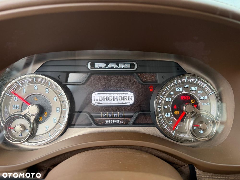 RAM 1500 - 30