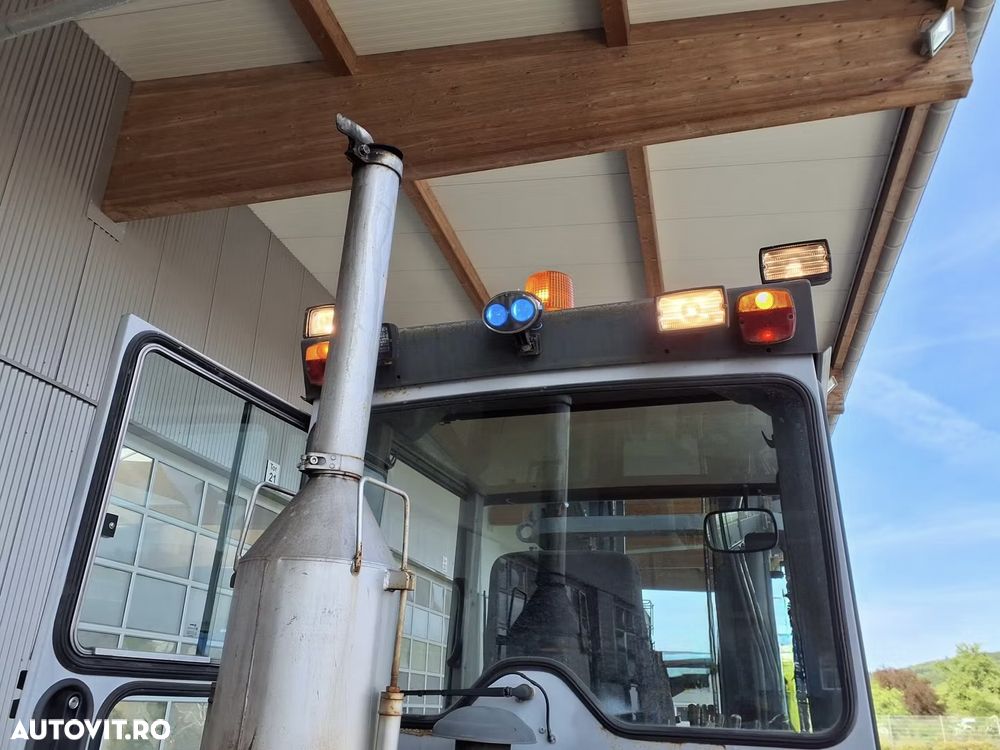 Kalmar DCD80-6  (A231) - 4