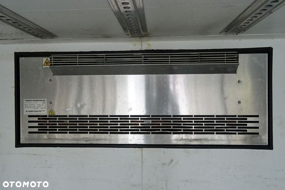 Mercedes-Benz Antos 2540 Sypialna euro 6 chłodni 3 osie podnoszona i skrętna - 36
