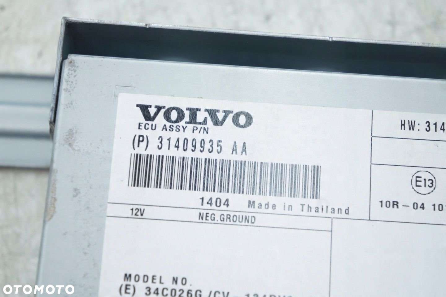 VOLVO S60 II V60 V40 II XC60 S80 II V70 III XC70 WZMACNIACZ RADIA 31409935 - 4
