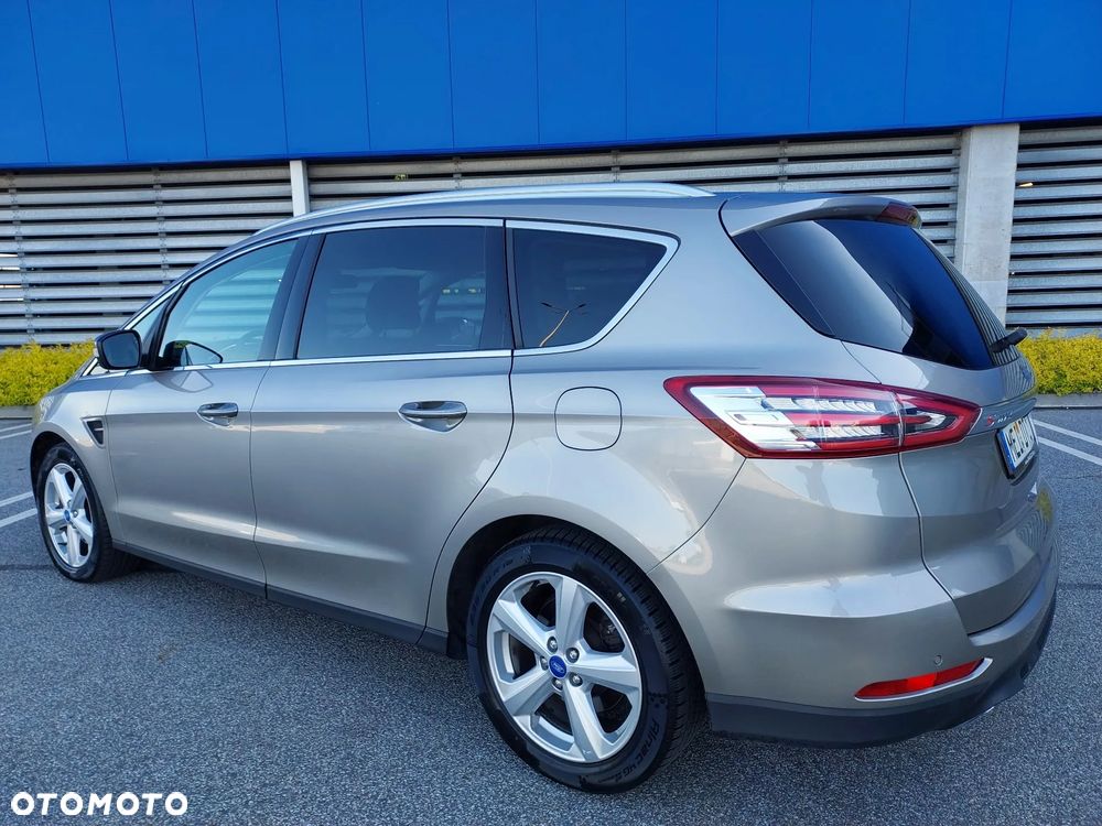 Ford S-Max 2.0 TDCi Titanium - 4