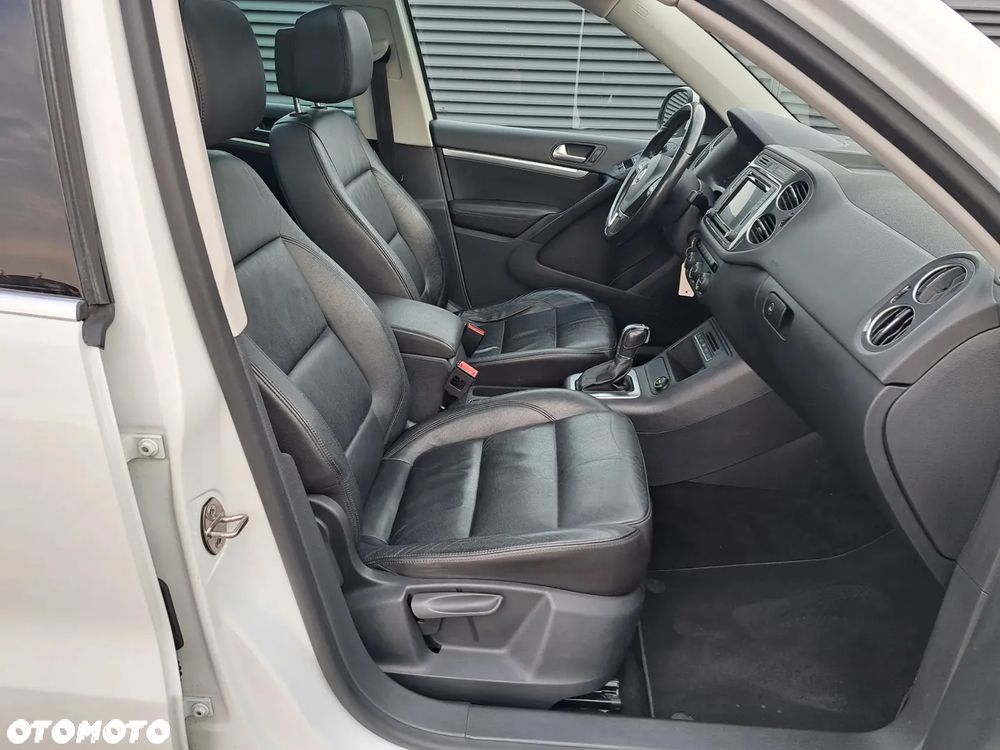 Volkswagen Tiguan 2.0 TDI SCR 4MOTION BlueMotion Technology DSG Lounge Sport & Style - 9
