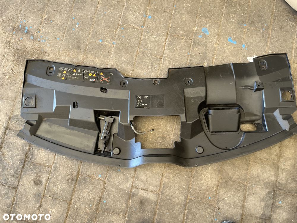 Maskownica pasa przedniego Renault Talisman - 1