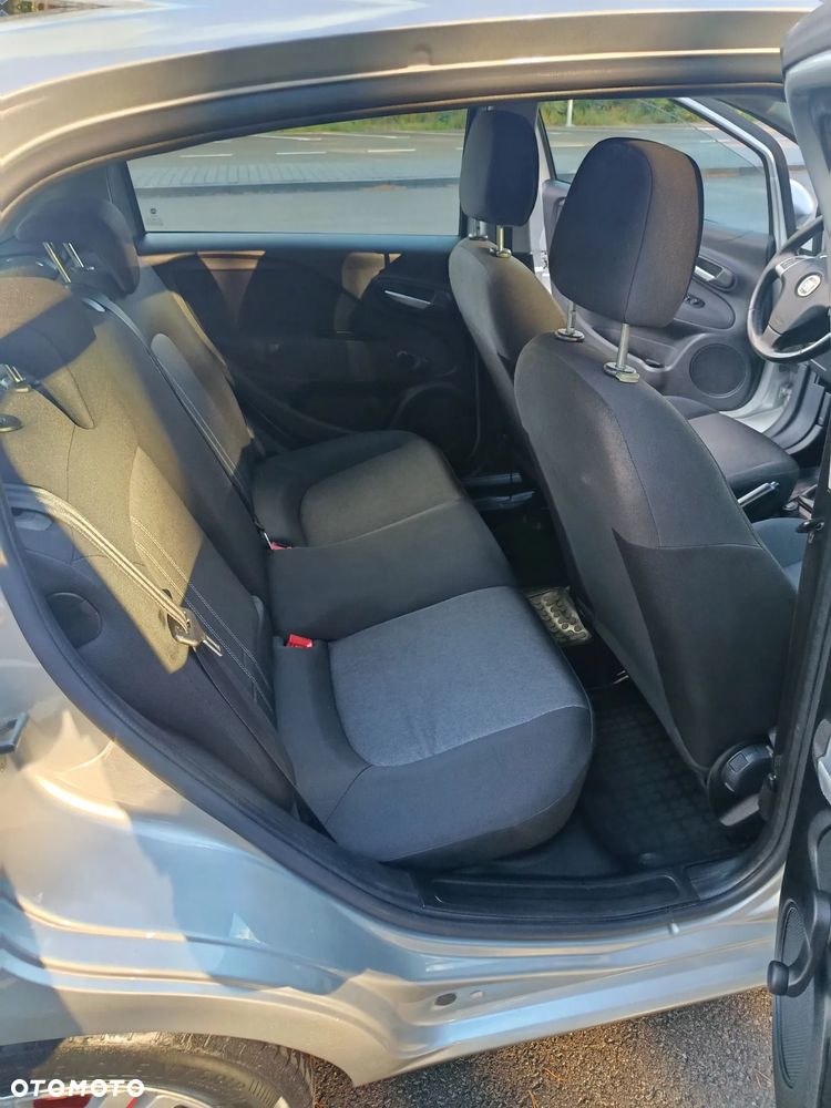 Fiat Punto 1.2 Estiva - 13