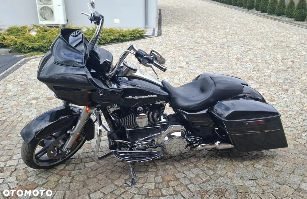 Harley-Davidson Touring Road Glide - 7