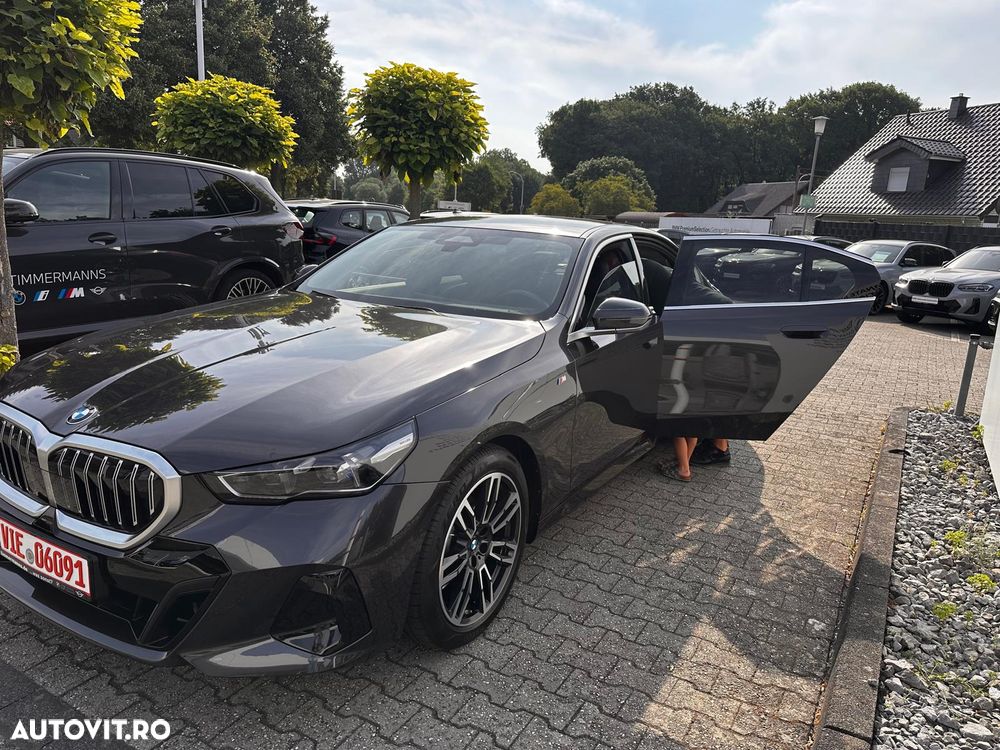 BMW Seria 5 520d AT MHEV - 35