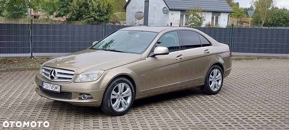 Mercedes-Benz Klasa C - 12