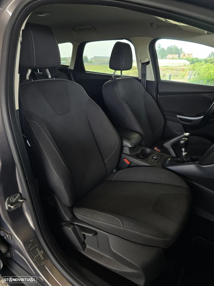 Ford Focus SW 1.0 SCTi Titanium Best - 7