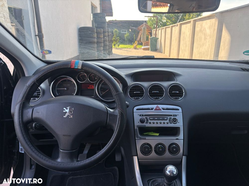 Peugeot 308 HDi FAP 110 Premium - 10