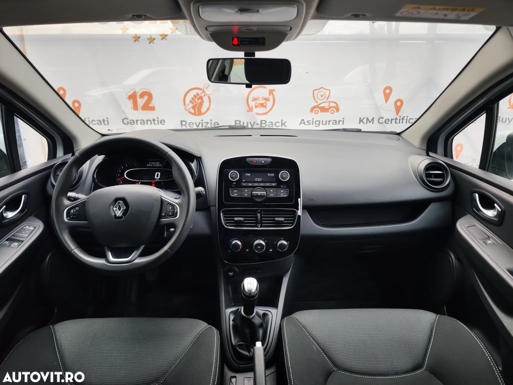 Renault Clio - 10