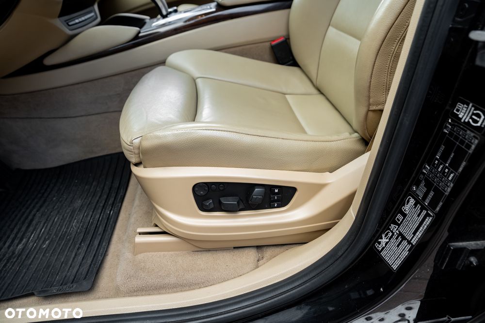 BMW X6 xDrive35i - 18