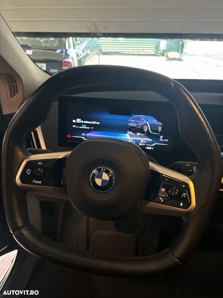 BMW iX 2023 — imagine 11