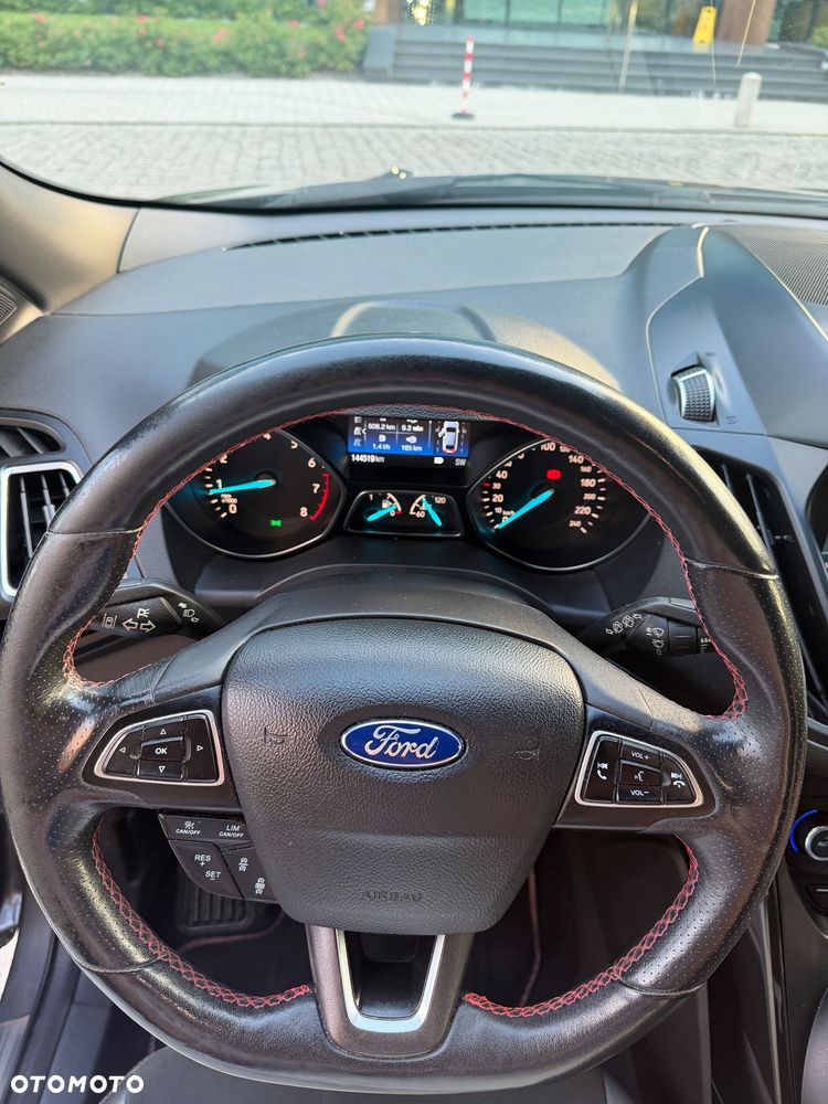 Ford Kuga 1.5 EcoBoost FWD ST-Line - 16