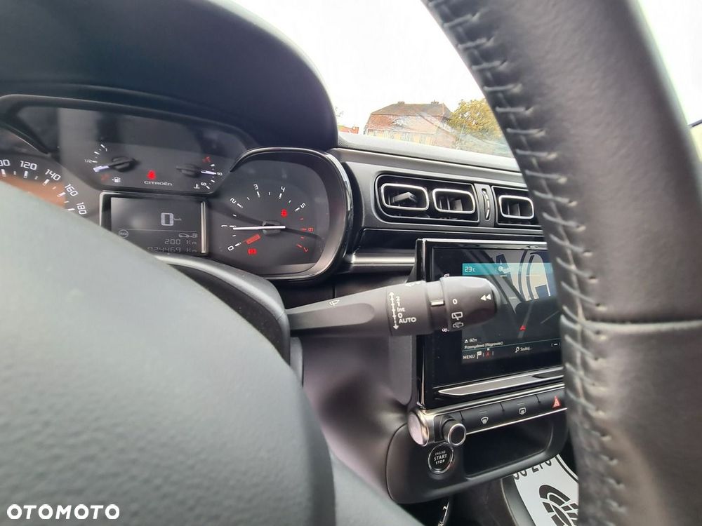 Citroën C3 1.2 PureTech Shine - 25