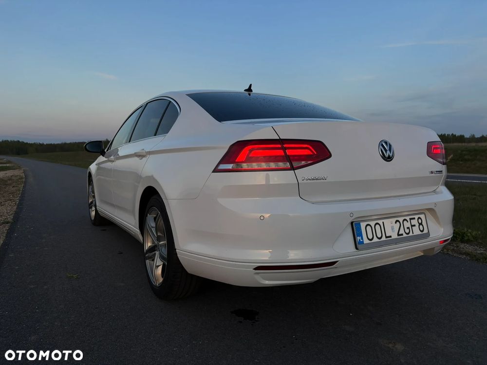 Volkswagen Passat 1.4 TSI BMT ACT Comfortline - 9
