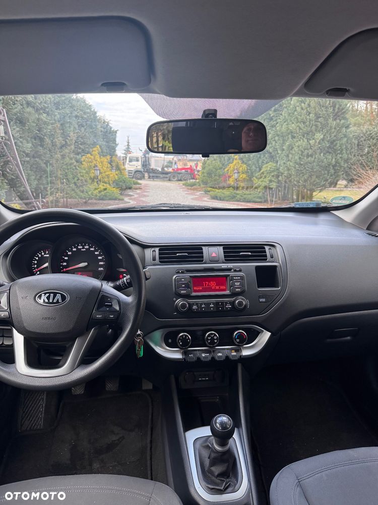 Kia Rio 1.2 M (klm) - 3
