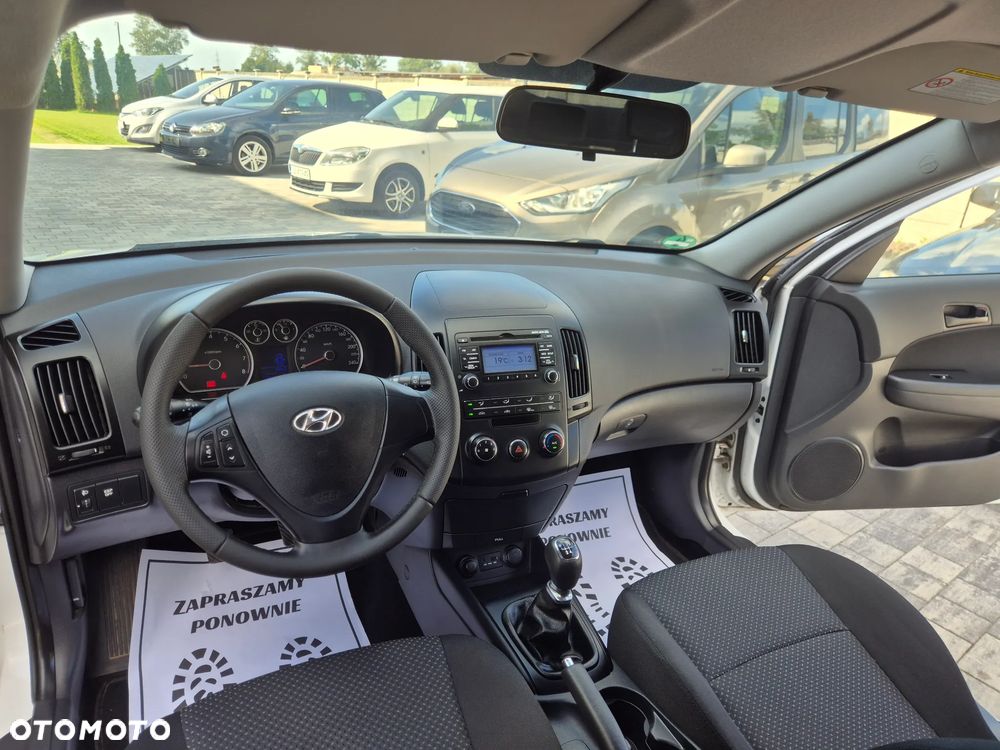Hyundai i30 1.4 Comfort - 33