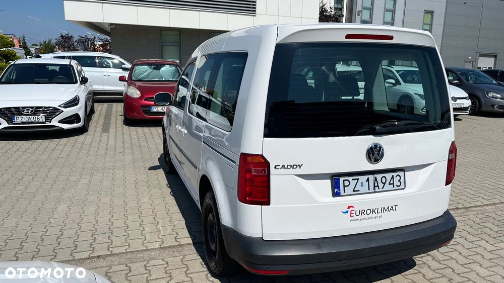 Volkswagen Caddy 2.0 TDI Comfortline - 4