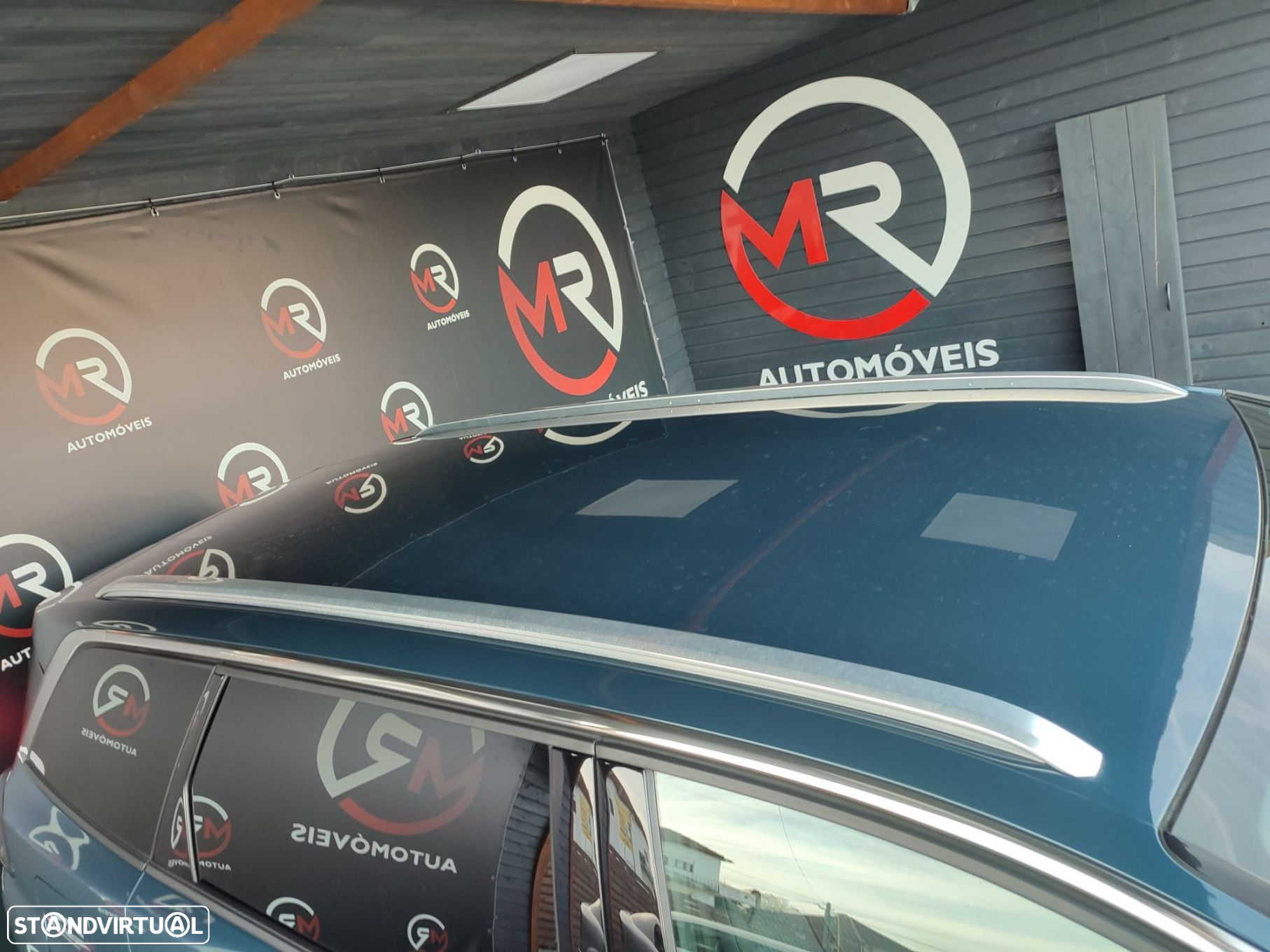 Peugeot 5008 1.5 BlueHDi Allure Pack EAT8 - 44