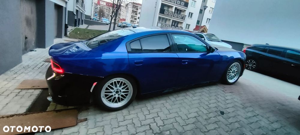 Dodge Charger - 2