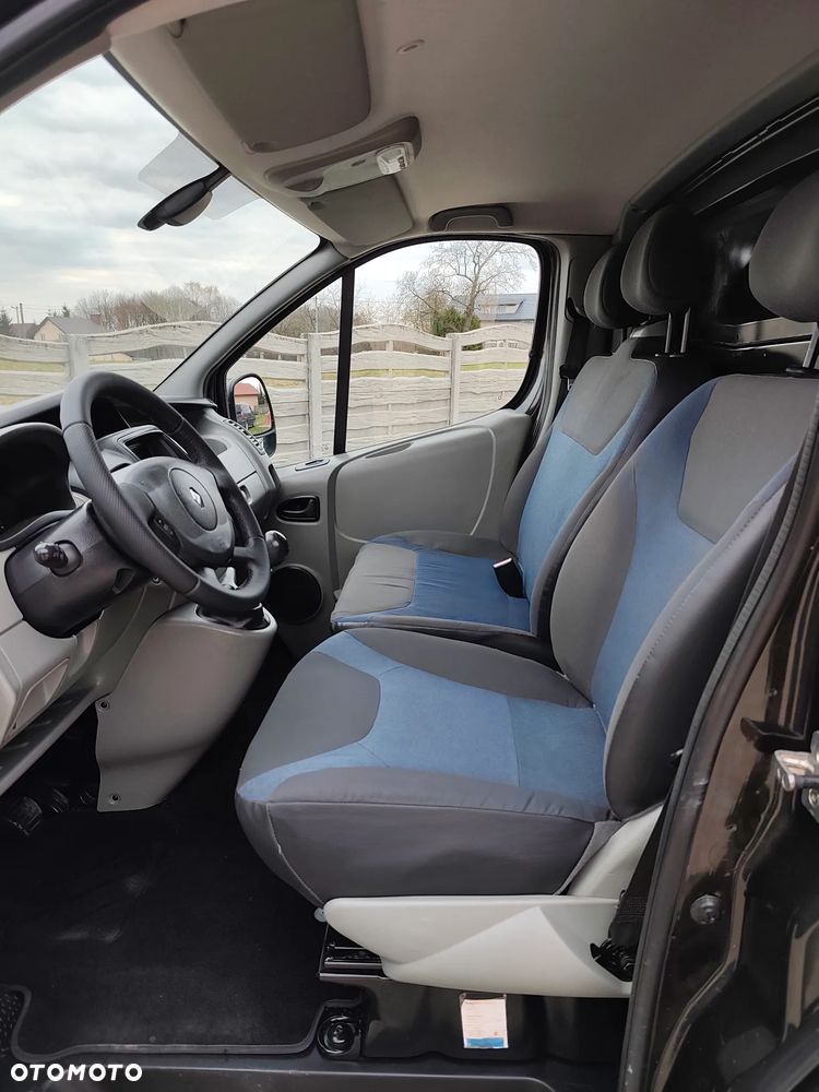Renault Trafic - 18