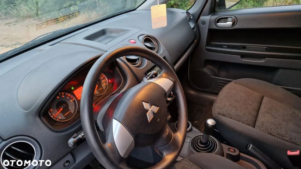 Mitsubishi Colt 1.3 Polar - 12