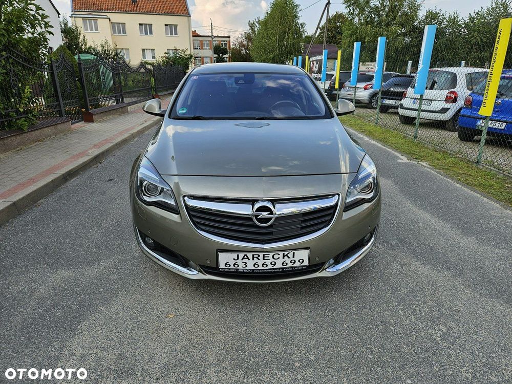 Opel Insignia - 2