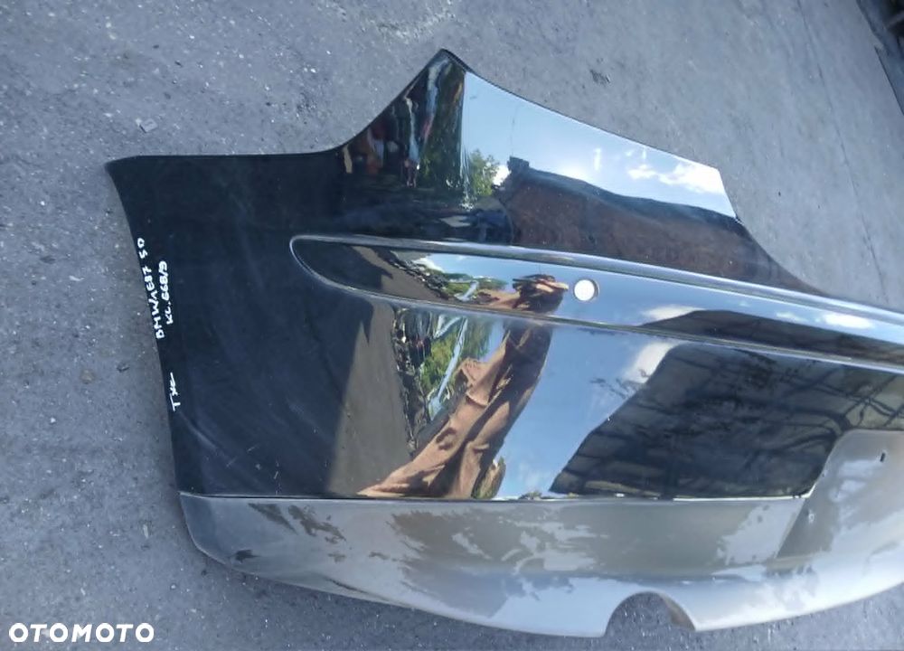 BMW I E87 5D Zderzak tylny kod lakieru 668/9 - 2