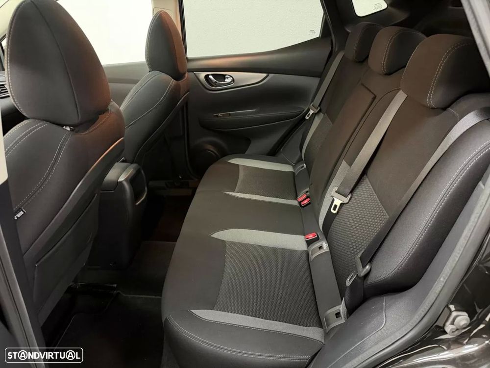 Nissan Qashqai — fotografia 14